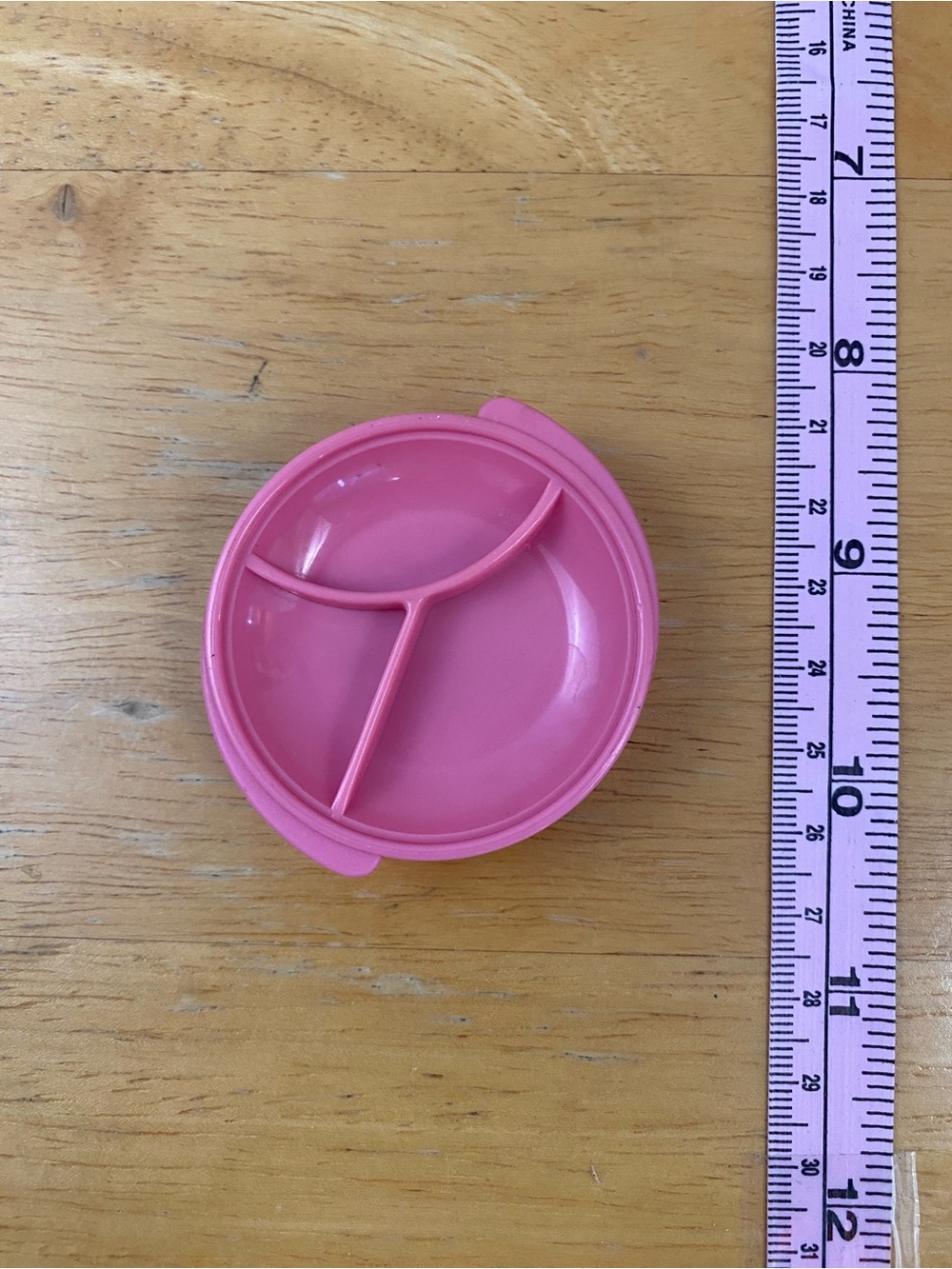 Tupperware Kitchen Accessories Magnet Set - Picture 4 of 5